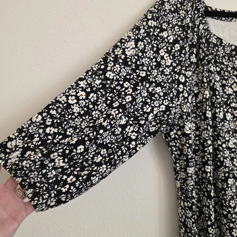 J. Jill Black & White Floral Midi Dress - Picture 4 of 8